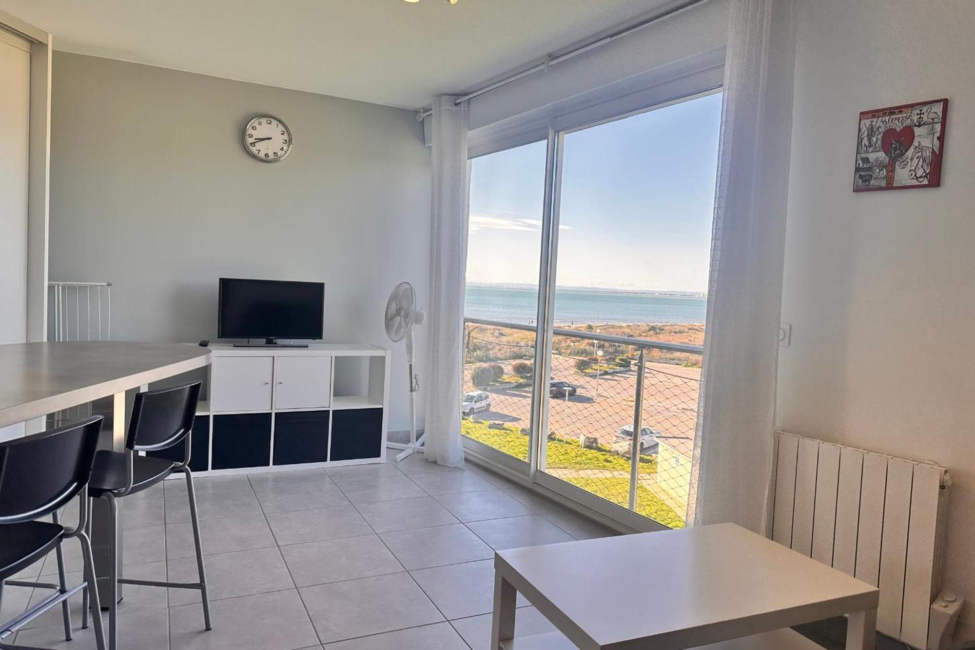 Les Pieds Dans Le Sable Appartement Vue Mer 1 Chambre 1 Cabine Le Grau-du-Roi Dış mekan fotoğraf
