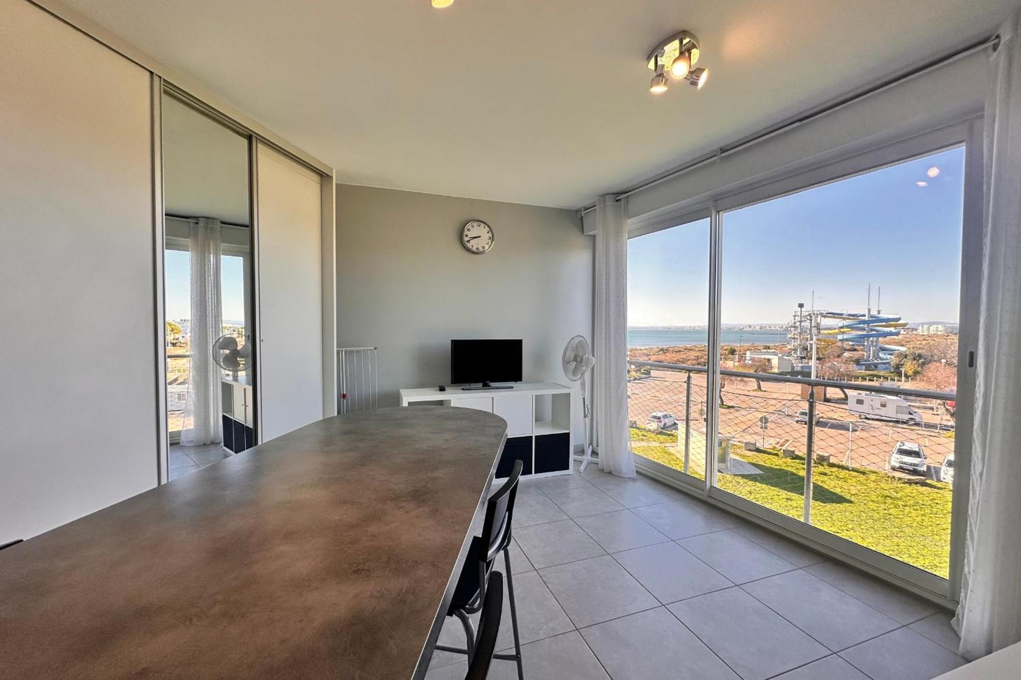 Les Pieds Dans Le Sable Appartement Vue Mer 1 Chambre 1 Cabine Le Grau-du-Roi Dış mekan fotoğraf