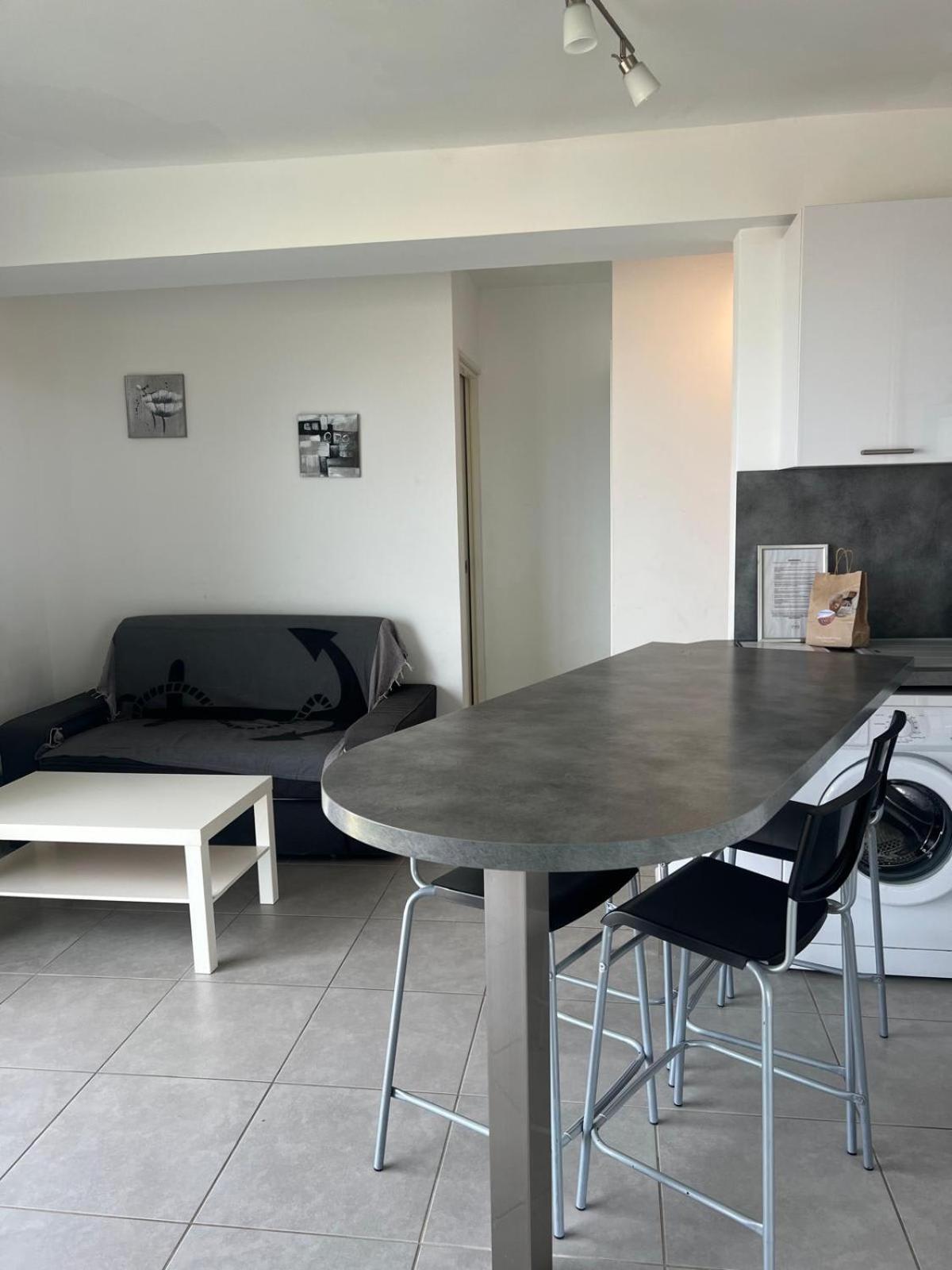 Les Pieds Dans Le Sable Appartement Vue Mer 1 Chambre 1 Cabine Le Grau-du-Roi Dış mekan fotoğraf