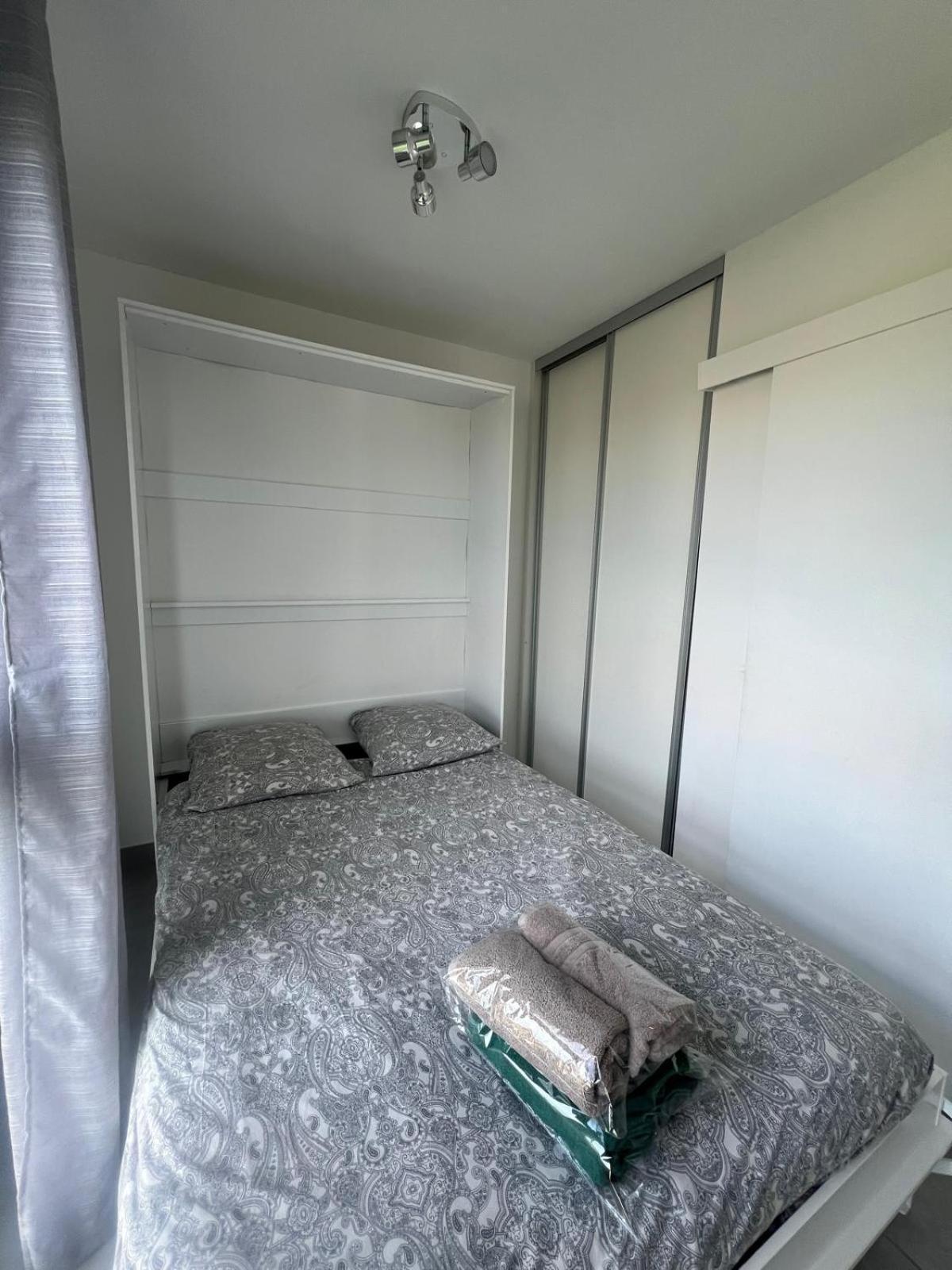 Les Pieds Dans Le Sable Appartement Vue Mer 1 Chambre 1 Cabine Le Grau-du-Roi Dış mekan fotoğraf